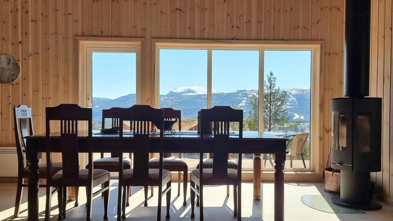 Holiday Cabin In Beautiful Surroundings 弗罗达尔 外观 照片